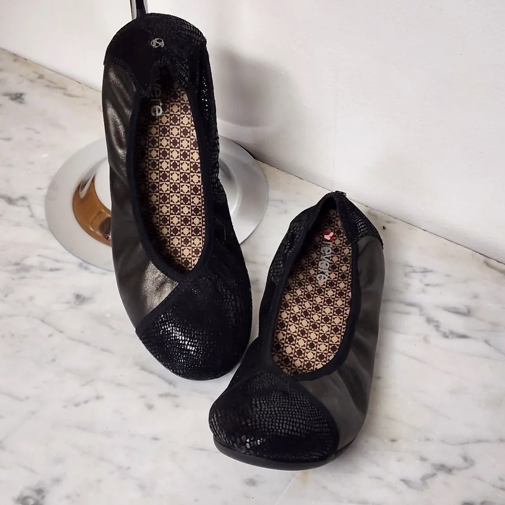 Revere Nairobi Shoes Black Metallic Ballet Leather Womens Size 8 Faux Snakeskin